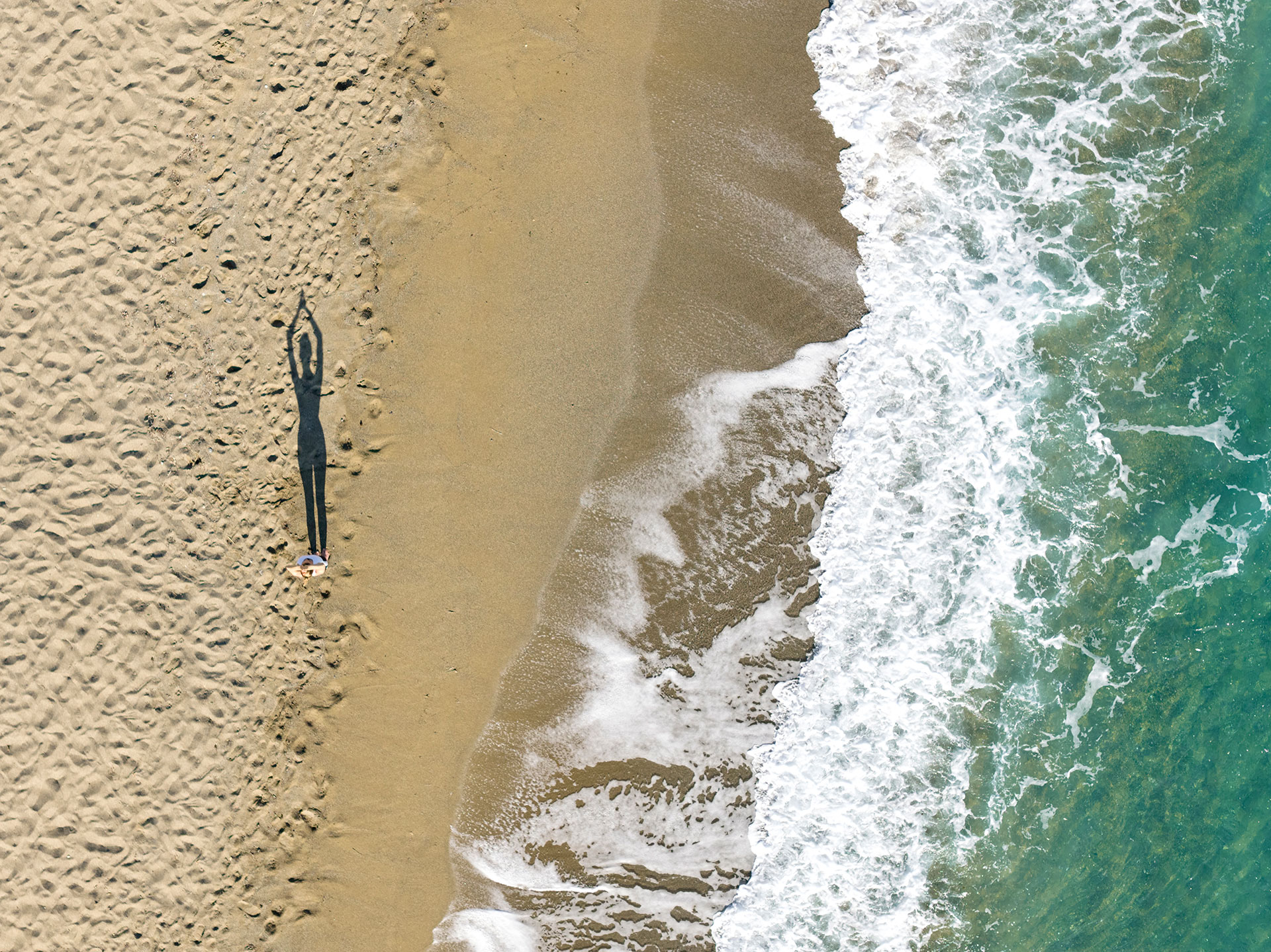 Paralos Lifestyle Beach The Art